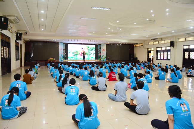 Khóa tu thanh thiếu niên